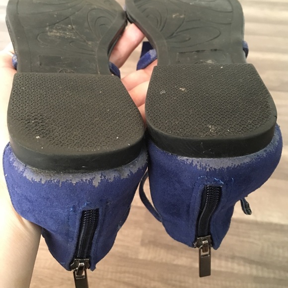 🔴SOLD!! Shiekh Women’s Cobalt Blue Ruffle Sandals - Picture 10 of 14